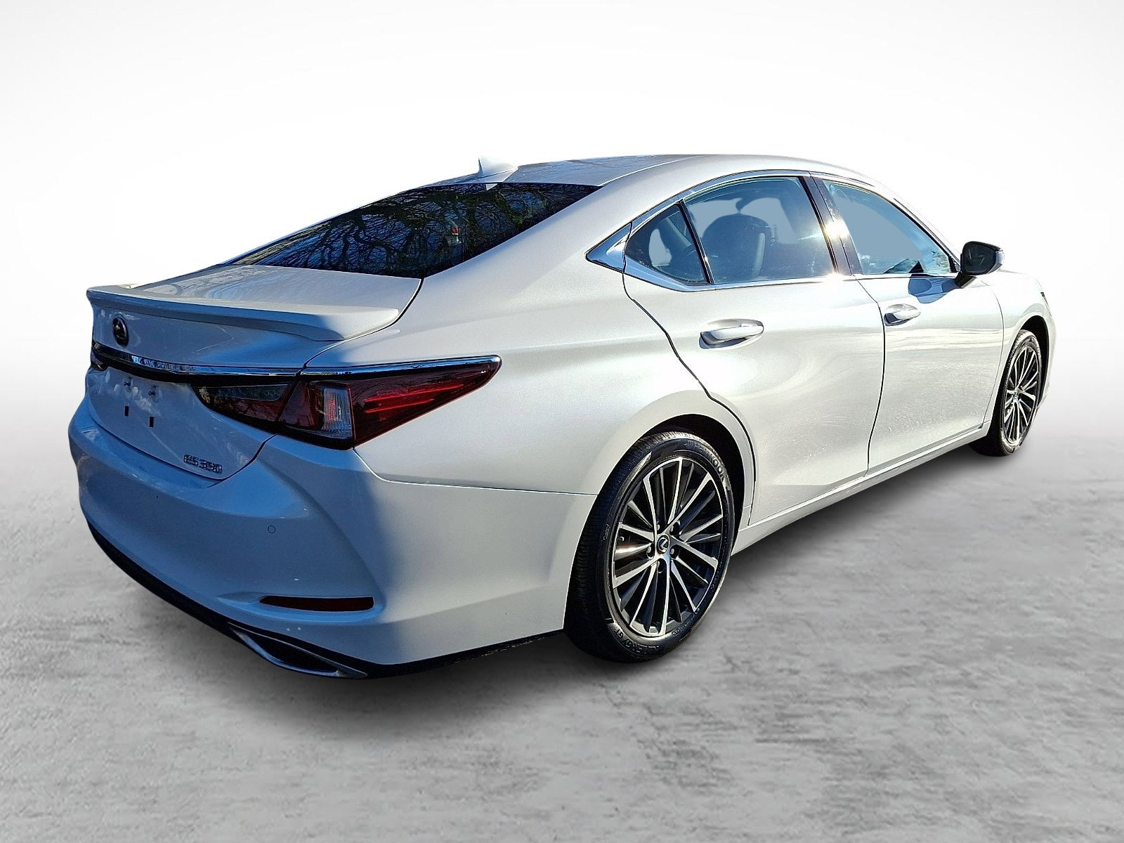Certified 2023 Lexus ES 350 Standard image 6