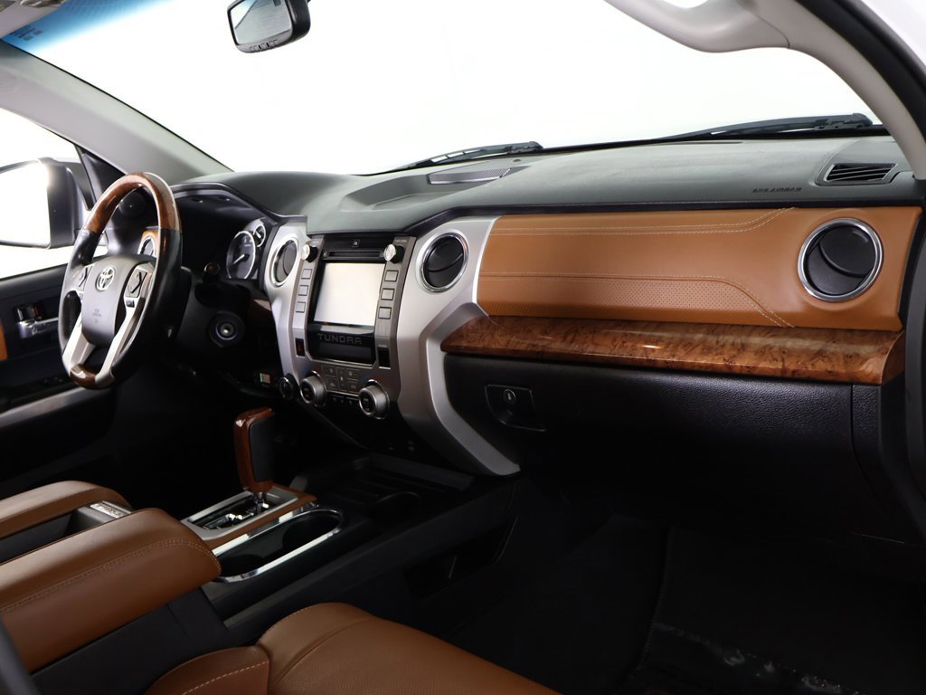 Used 2015 Toyota Tundra 1794 Edition image 30