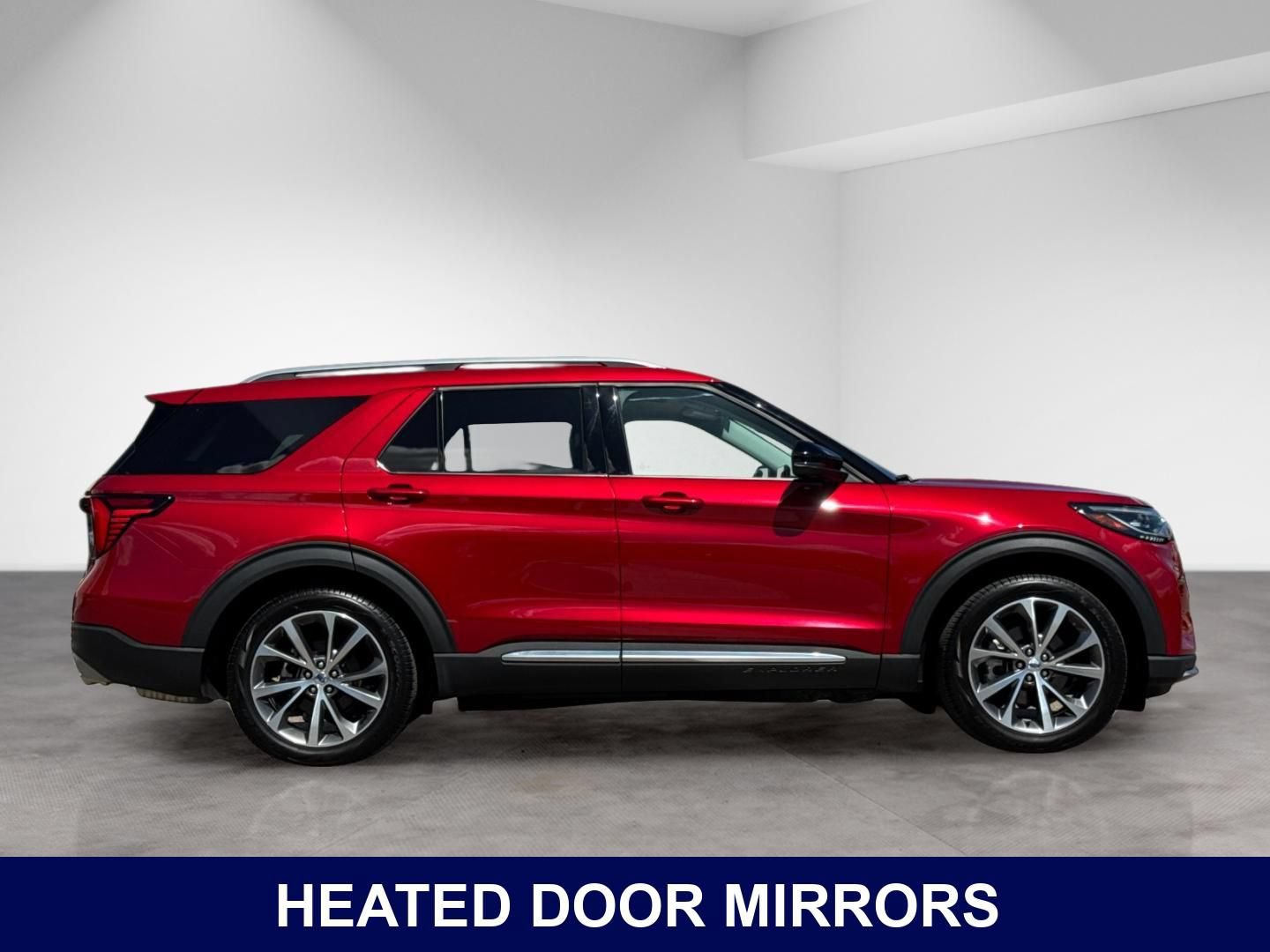 Used 2025 Ford Explorer Platinum w/ Ultimate Package RWD image 8