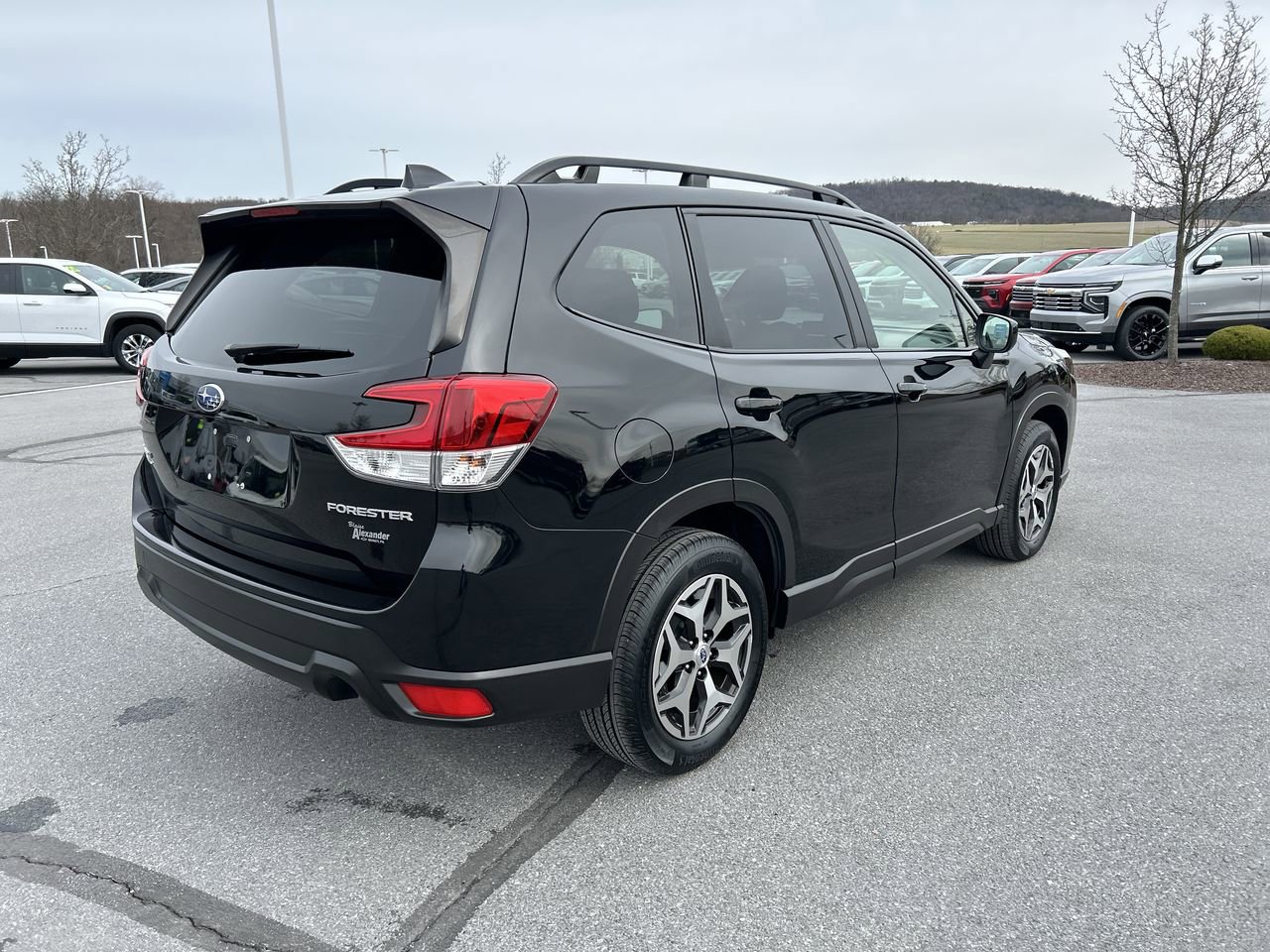 Used 2022 Subaru Forester Premium image 7