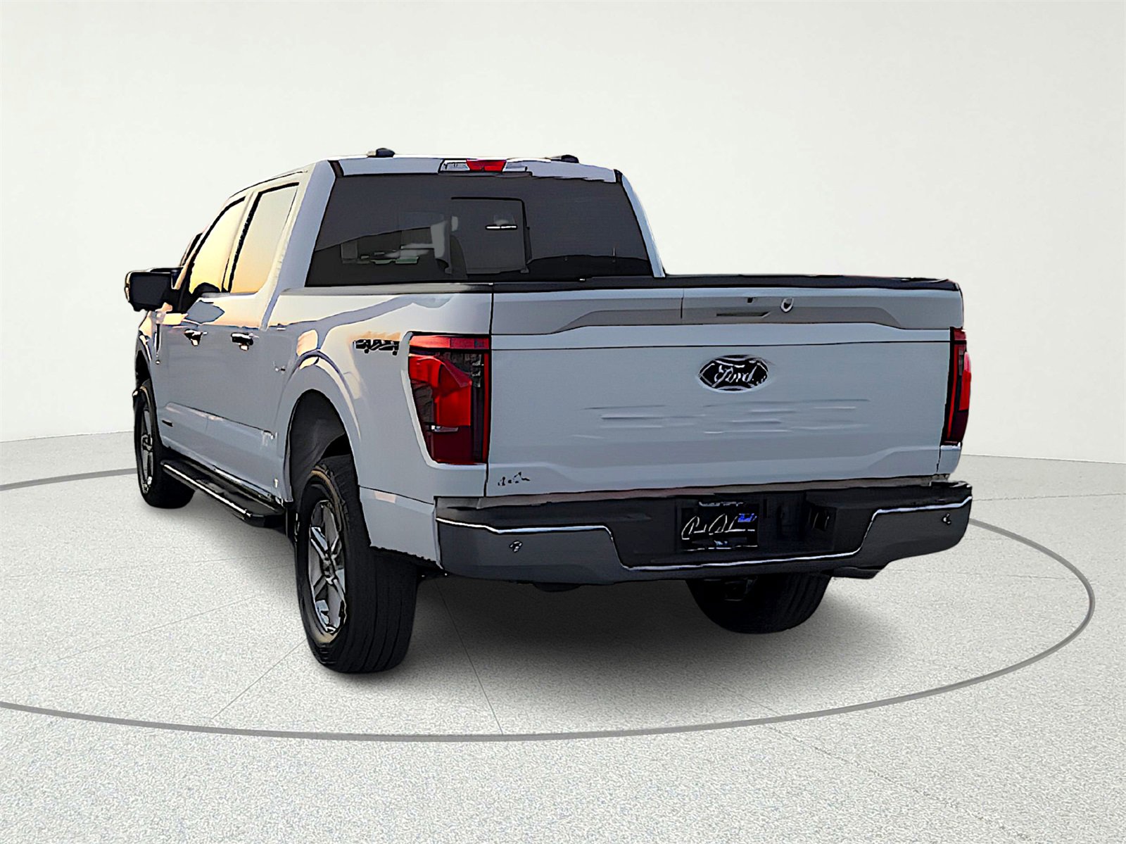 New 2025 Ford F150 XLT w/ Equipment Group 302A MID image 5