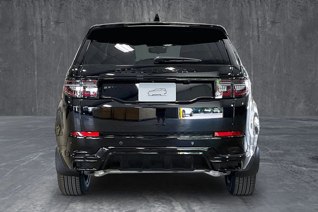 New 2026 Land Rover Discovery Sport Landmark AWD/4WD image 5