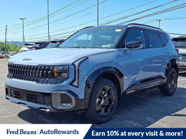 New 2027 Kia Seltos X-Line S w/ X-Line S Premium Package AWD/4WD image 2