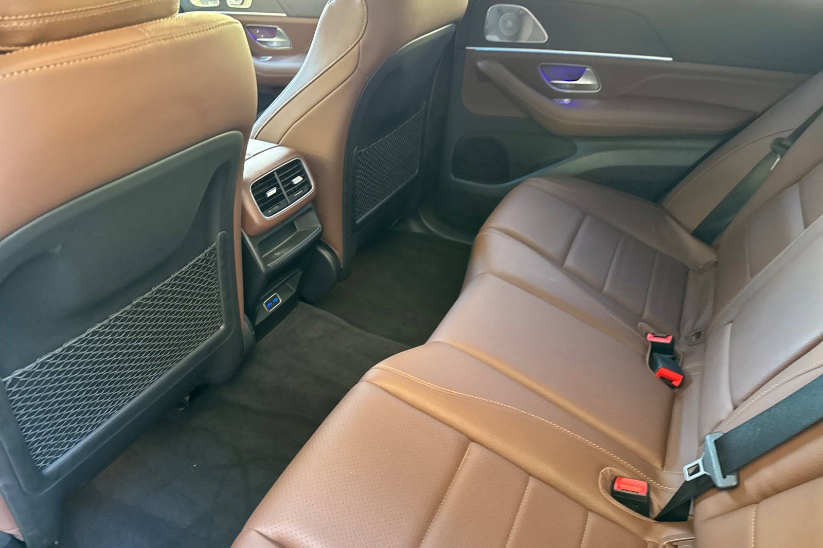 Used 2024 Mercedes-Benz GLE 350 4MATIC image 11