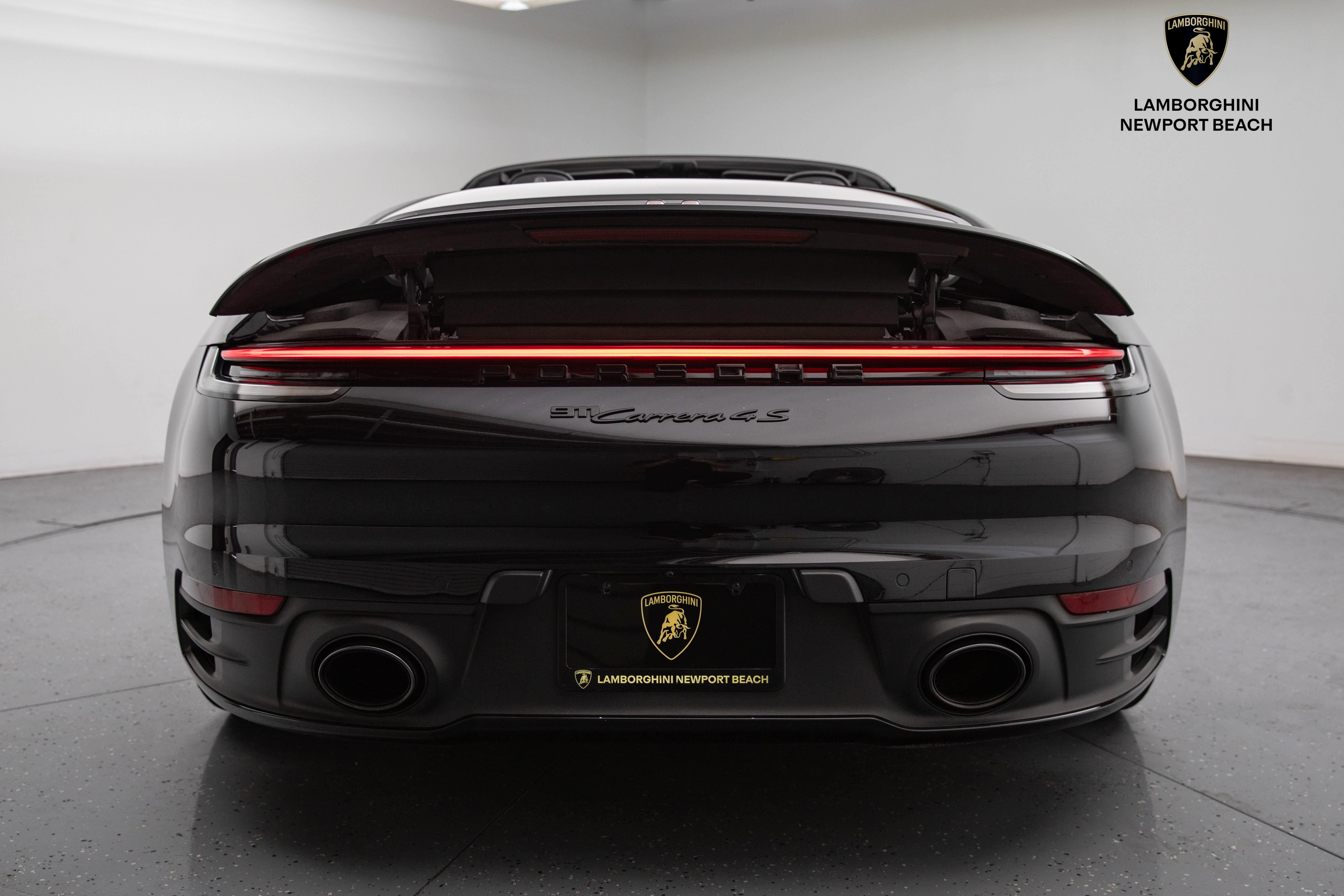 Used 2024 Porsche 911 Carrera 4S image 15