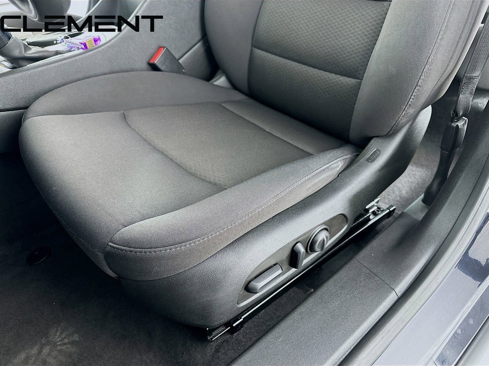 Used 2023 Chevrolet Malibu LT image 28