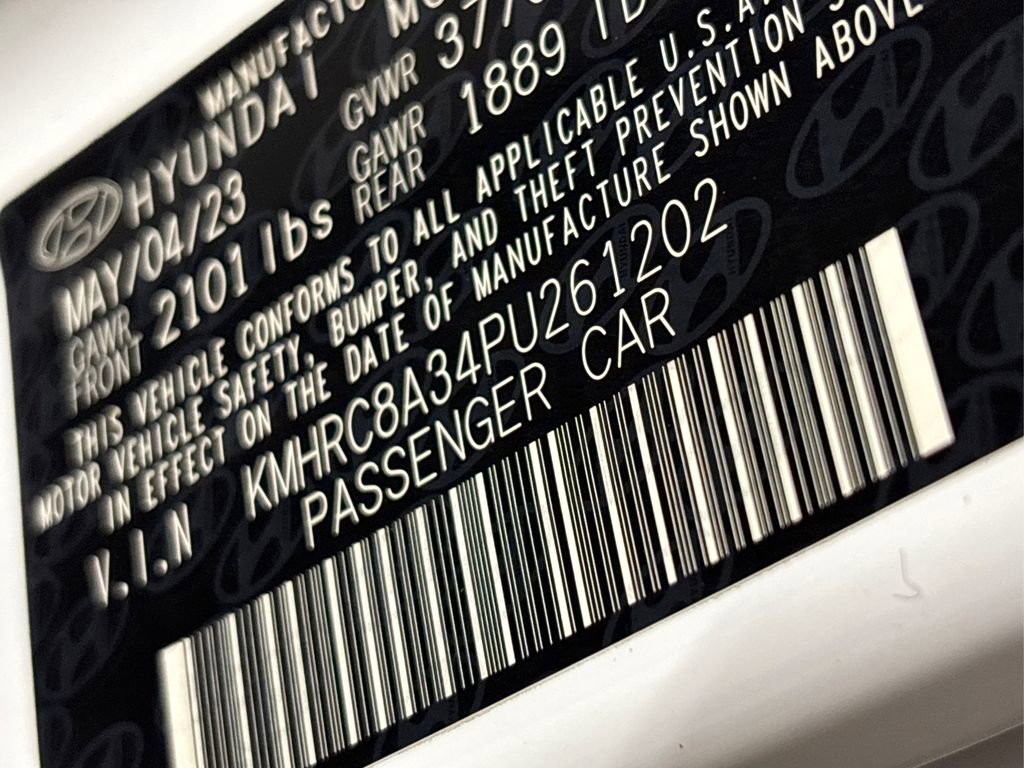 Used 2023 Hyundai Venue SEL w/ Cargo Package image 16