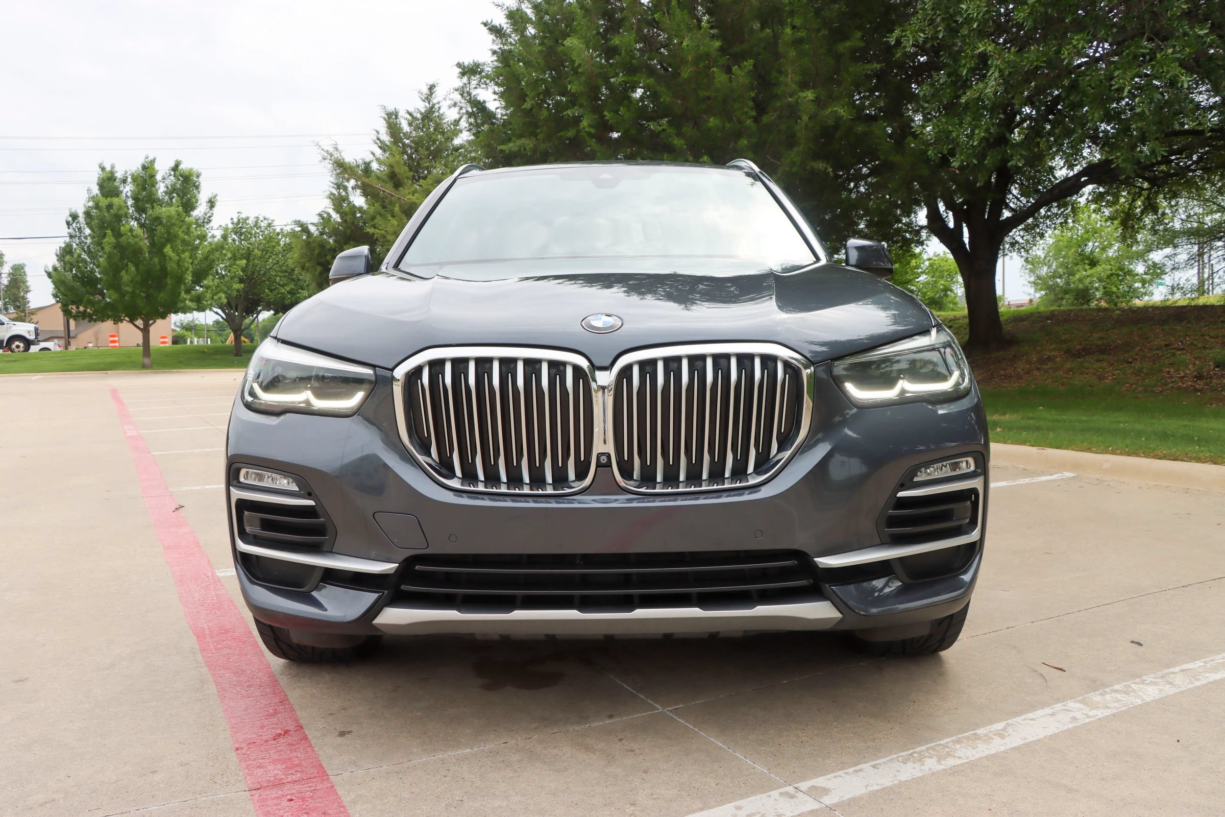 Used 2020 BMW X5 sDrive40i w/ Premium Package RWD image 2