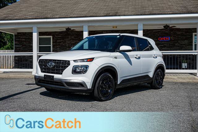 Used 2022 Hyundai Venue SE FWD image 7