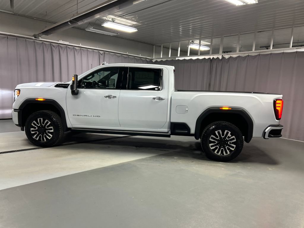 New 2026 GMC Sierra 2500 Denali Ultimate image 4