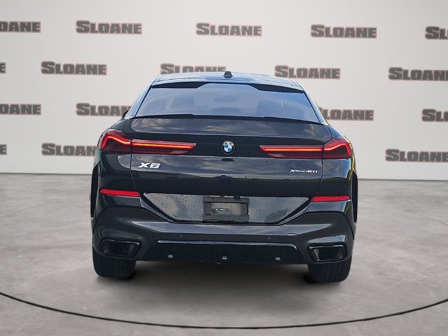 Certified 2025 BMW X6 xDrive40i w/ Premium Package AWD/4WD image 4