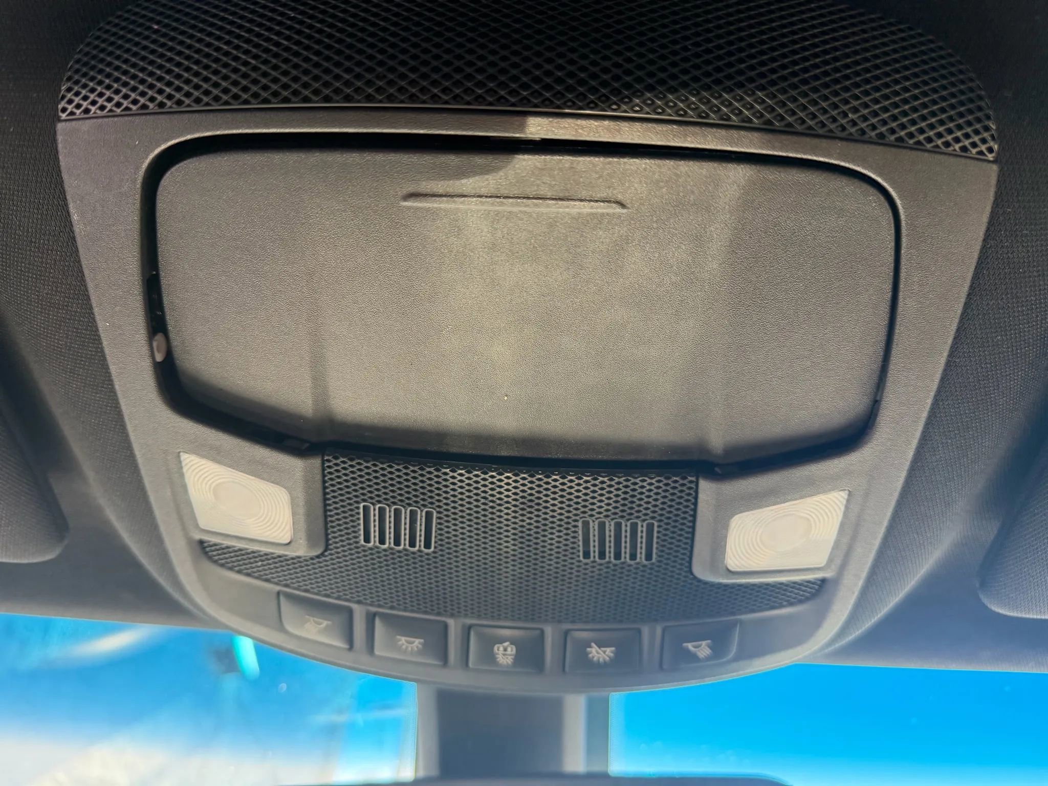 Used 2016 Lincoln MKX Select w/ Select Plus Package image 21