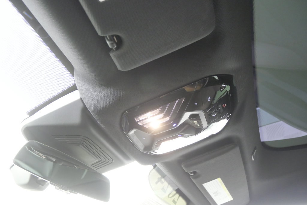 Certified 2024 BMW iX xDrive50 w/ Premium Package AWD/4WD image 22