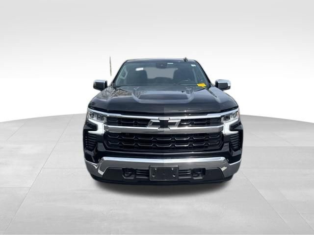Used 2022 Chevrolet Silverado 1500 LT AWD/4WD image 8