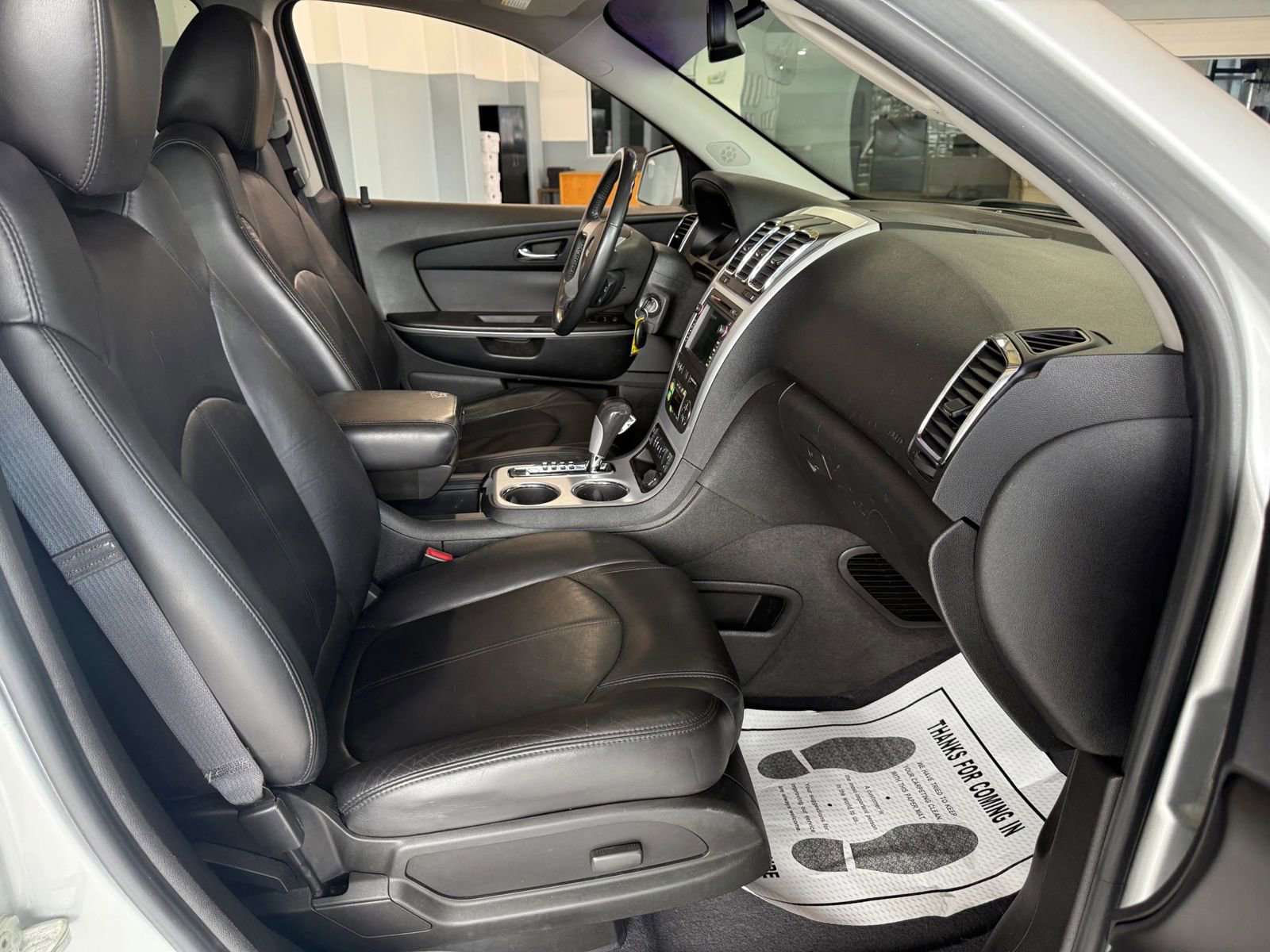 Used 2012 GMC Acadia SLT FWD image 12