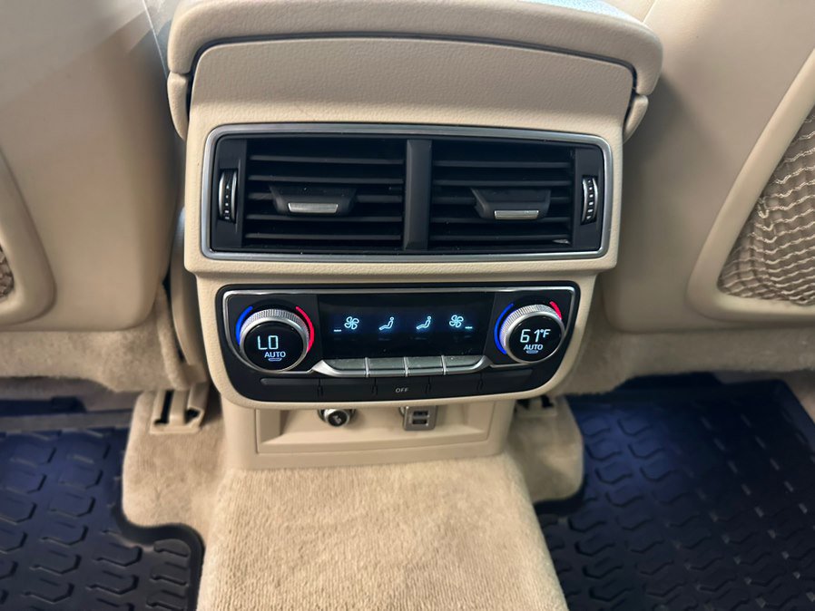 Used 2018 Audi Q7 3.0T Prestige w/ Prestige Package image 19