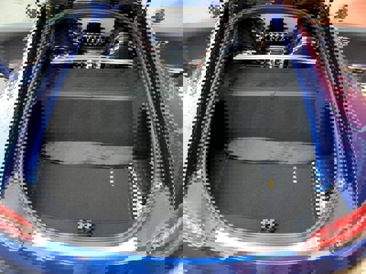 Used 2018 Mercedes-Benz AMG GT S image 33