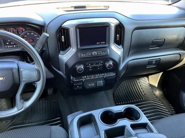 Certified 2022 Chevrolet Silverado 2500 Custom w/ Custom Value Package AWD/4WD image 12