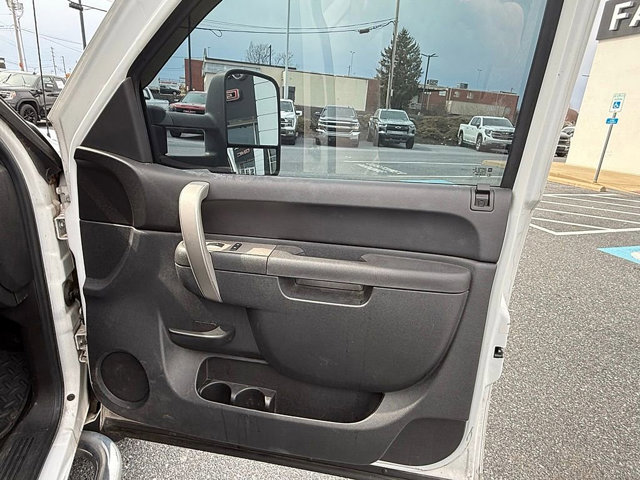 Used 2011 Chevrolet Silverado 1500 LT w/ All-Star Edition image 19