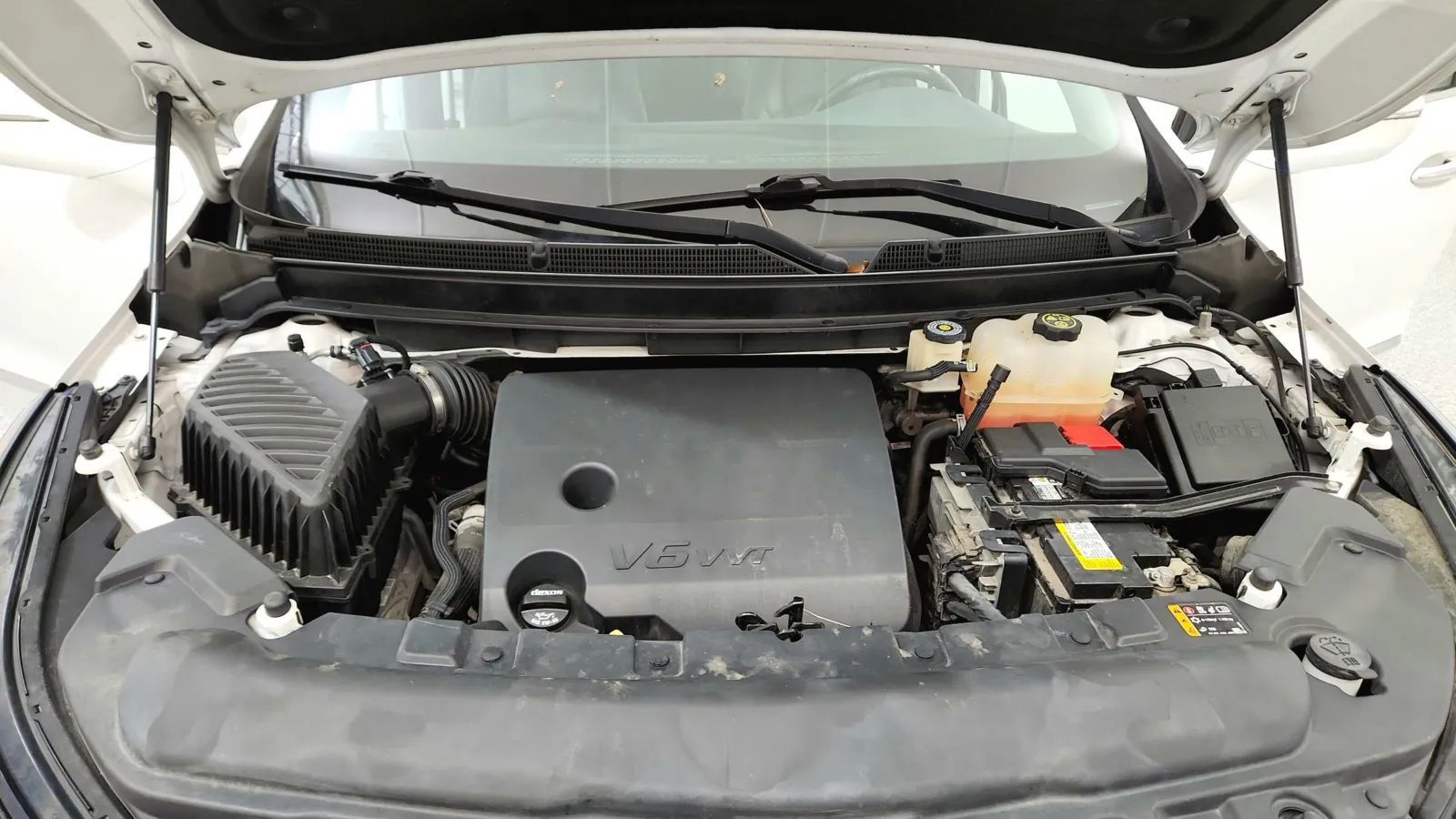 Used 2019 Buick Enclave Essence image 19