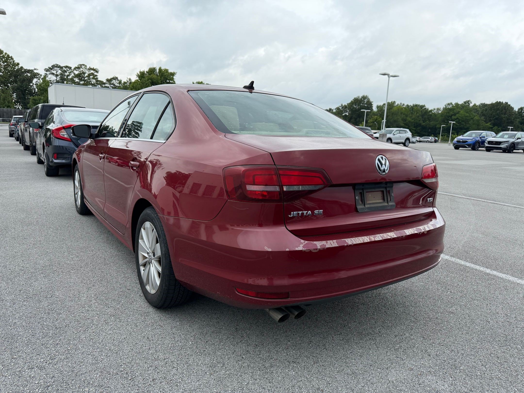 Used 2016 Volkswagen Jetta SE FWD image 3