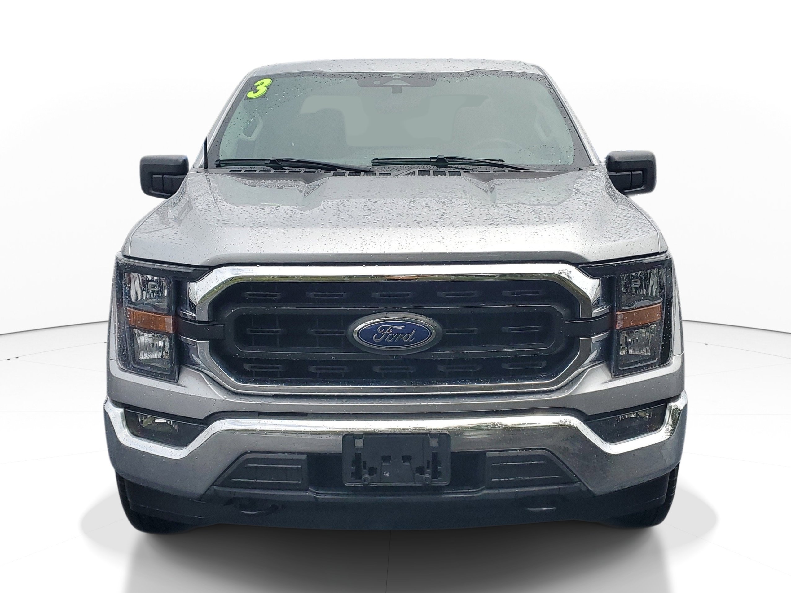 Used 2023 Ford F150 XLT AWD/4WD image 2