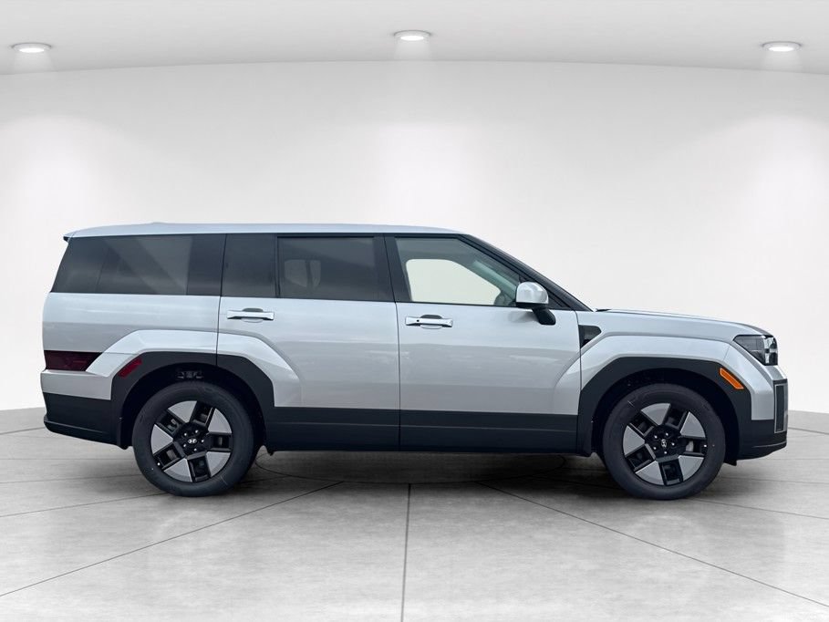 New 2026 Hyundai Santa Fe SE FWD image 3