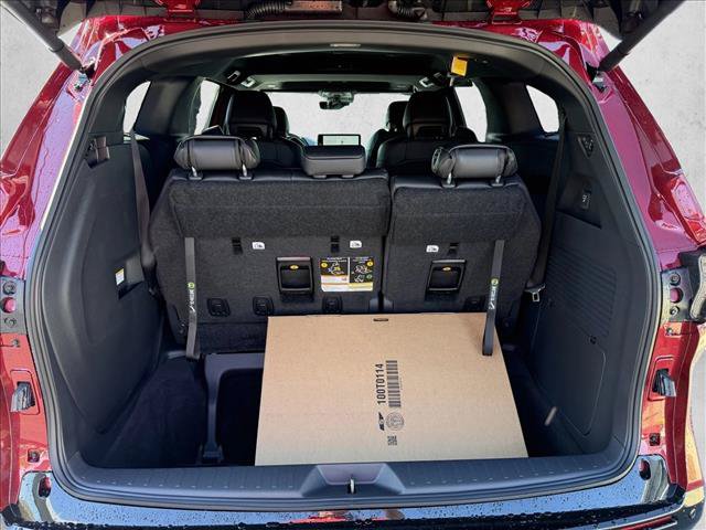 New 2026 Toyota Sienna Platinum AWD/4WD image 8
