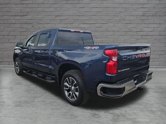 Used 2023 Chevrolet Silverado 1500 LT AWD/4WD image 3