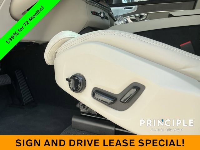 New 2026 Volvo XC90 B6 Ultra image 25