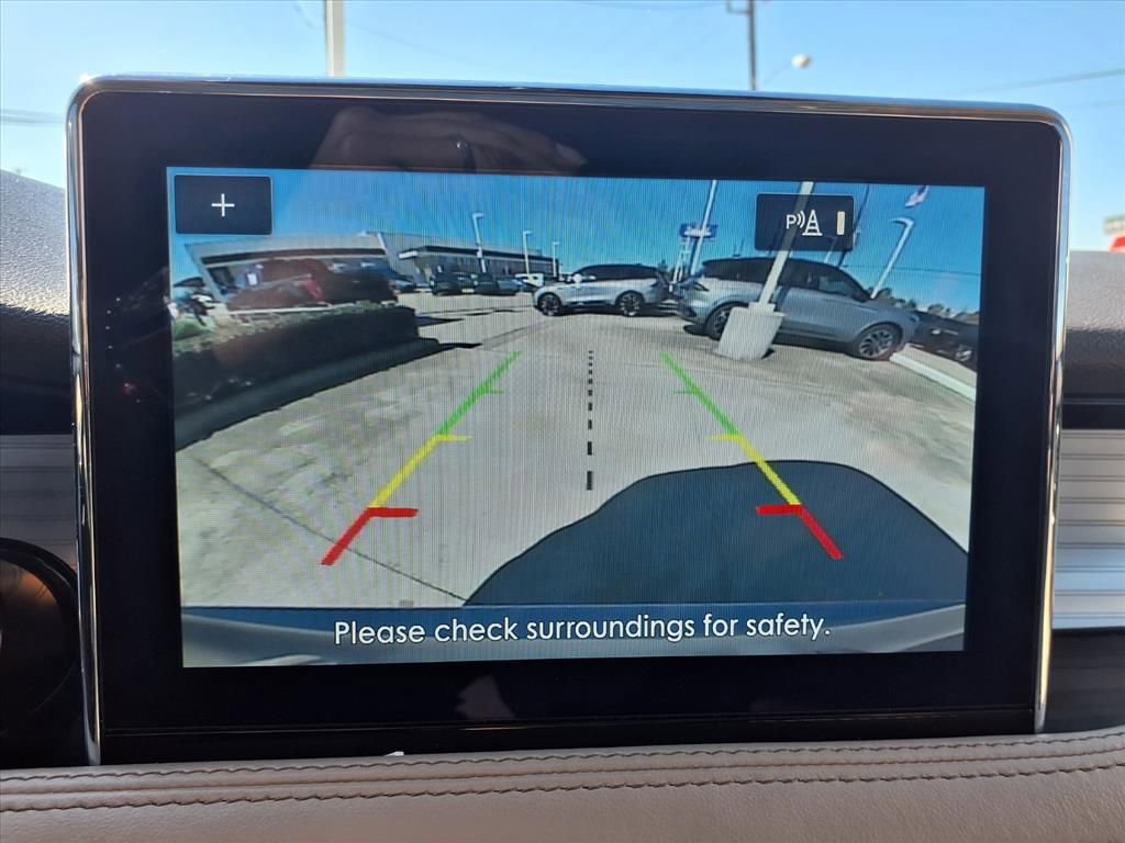 Certified 2021 Lincoln Corsair Standard w/ Premium Package image 10