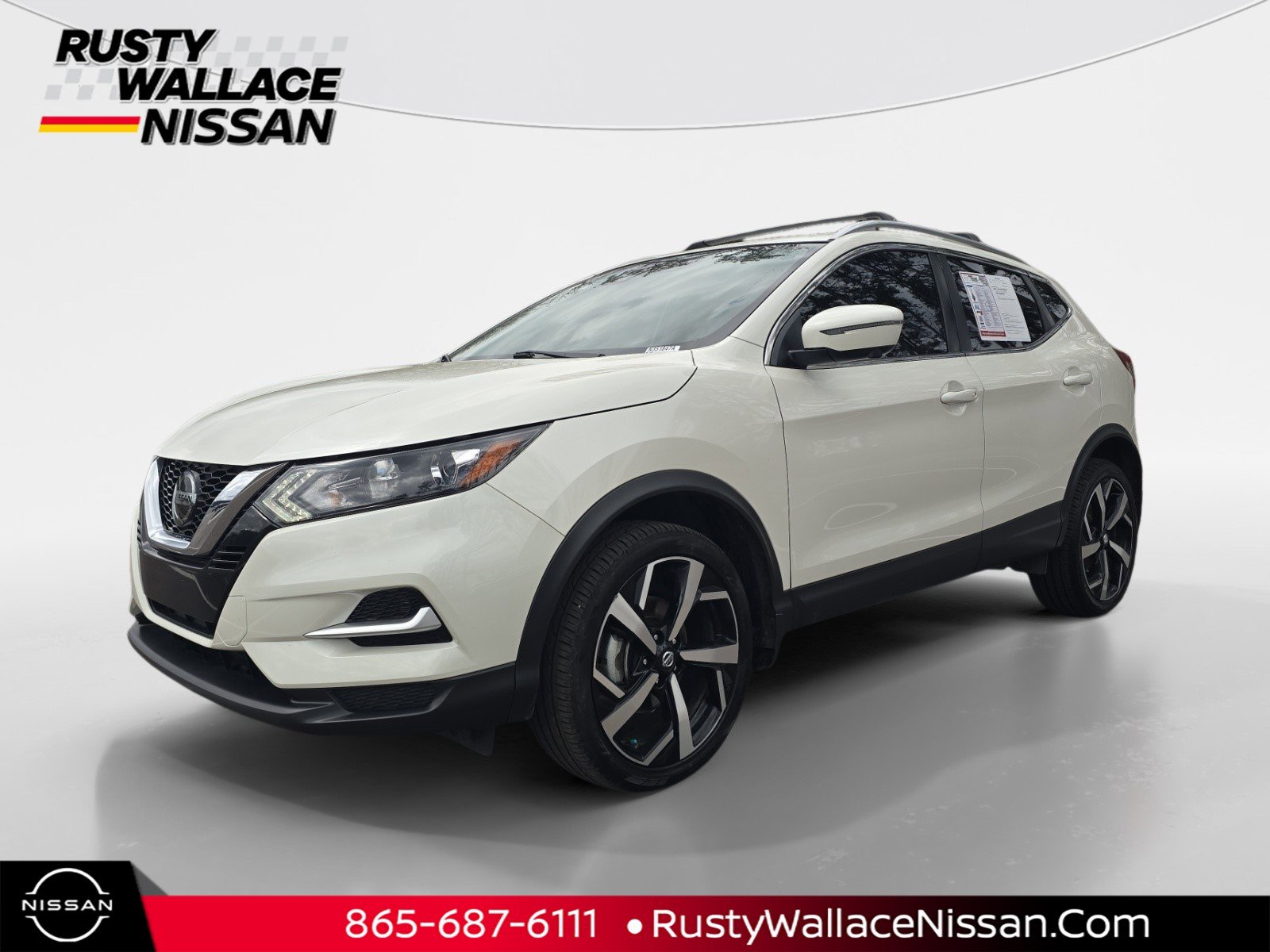 Used 2022 Nissan Rogue Sport SL image 1