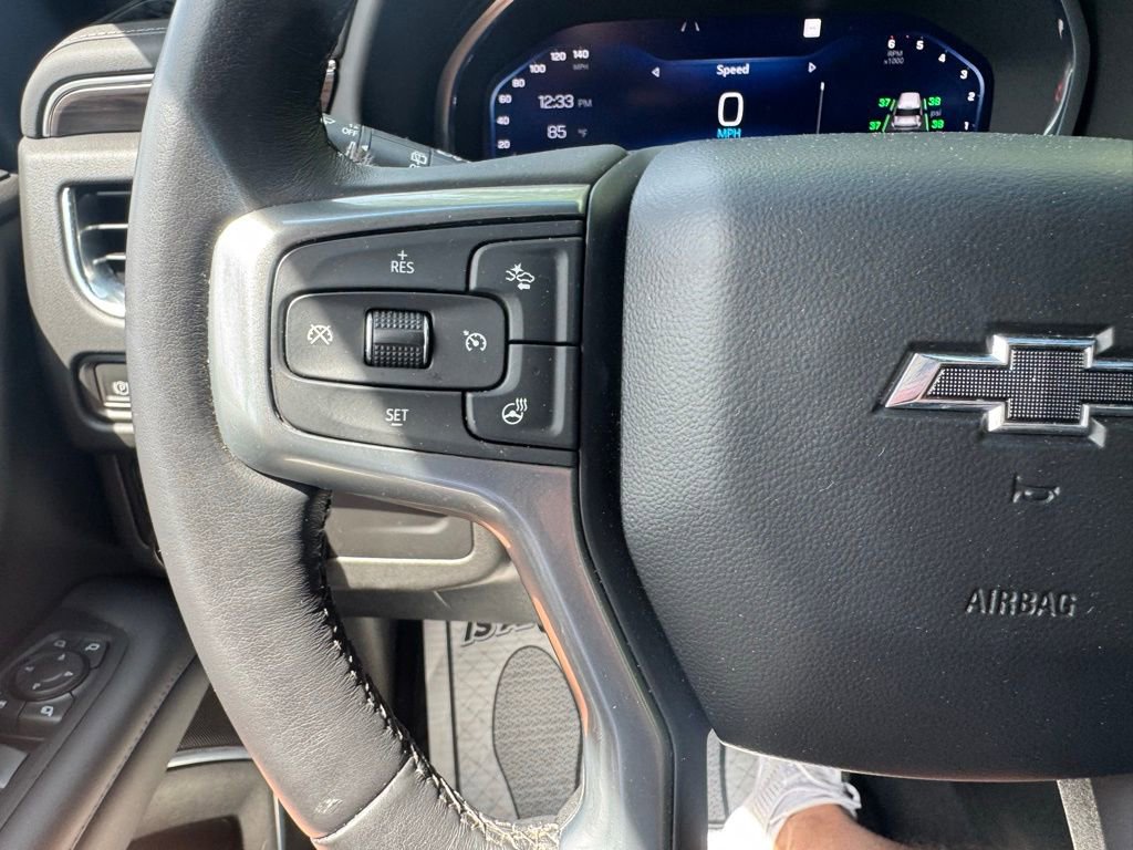 Certified 2022 Chevrolet Tahoe Z71 w/ Luxury Package AWD/4WD image 27