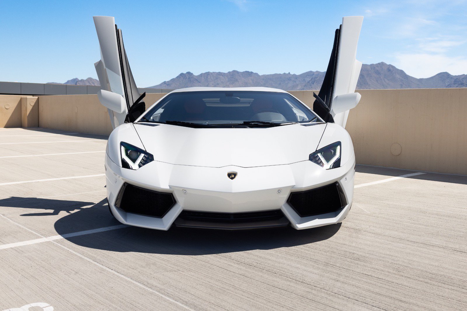 Used 2015 Lamborghini Aventador LP 700-4 AWD/4WD image 25