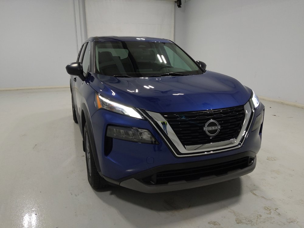 Used 2023 Nissan Rogue S image 14