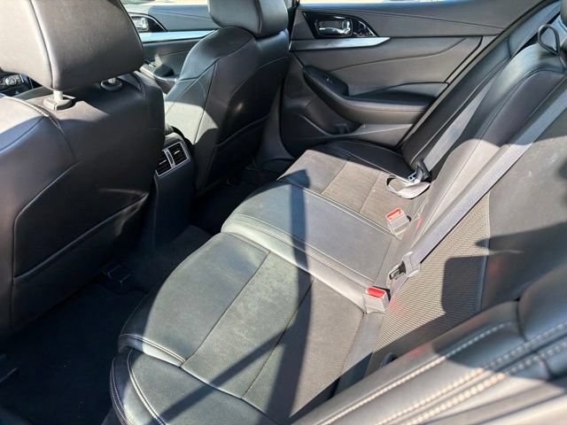 Used 2023 Nissan Maxima SV w/ Floor Mat Group FWD image 17
