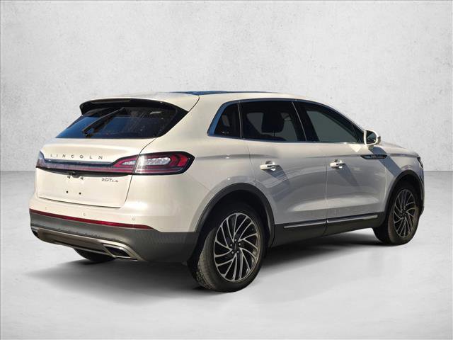 Used 2019 Lincoln Nautilus Reserve image 5