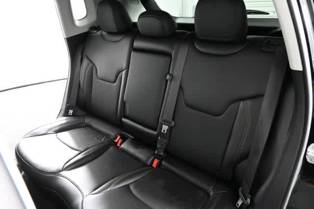 Used 2021 Jeep Compass Limited AWD/4WD image 14