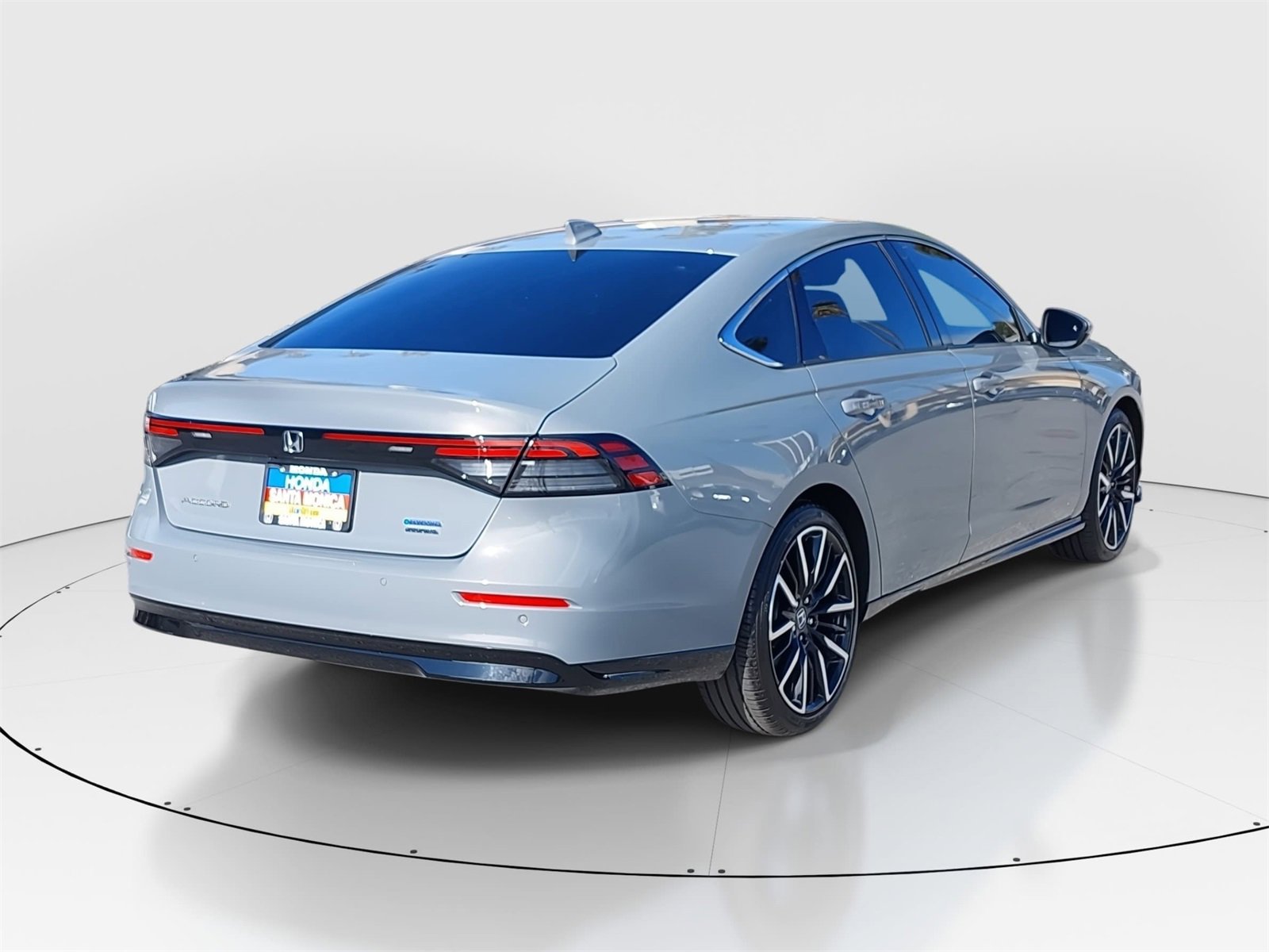 Used 2023 Honda Accord Touring image 5