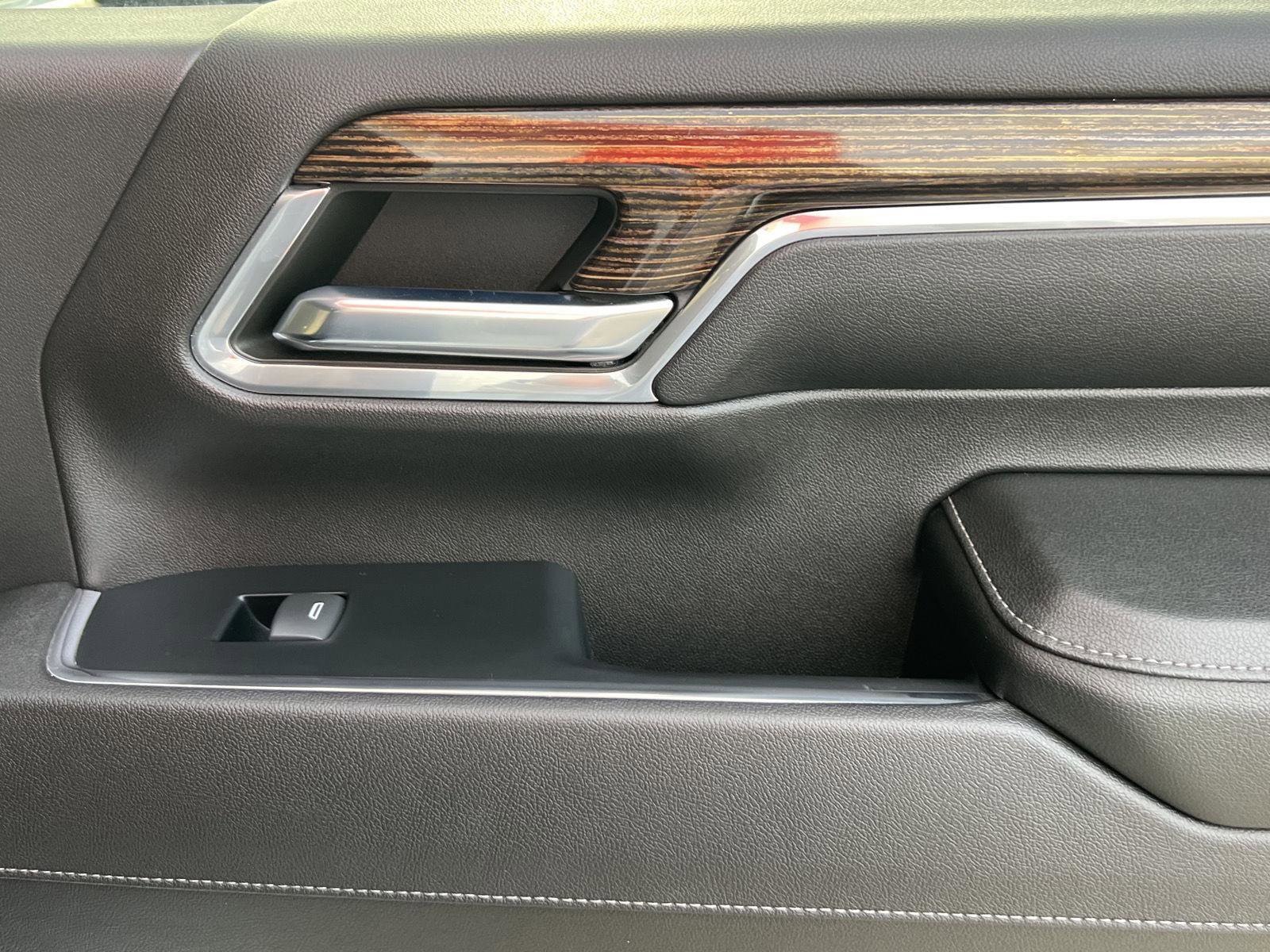 Used 2024 GMC Sierra 2500 SLE image 19