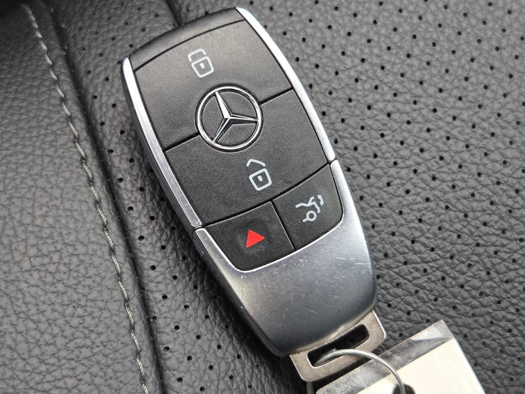 Used 2021 Mercedes-Benz GLE 350 4MATIC image 46
