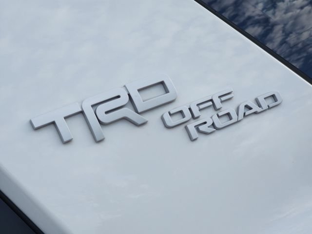 Used 2024 Toyota 4Runner TRD Off-Road AWD/4WD image 7