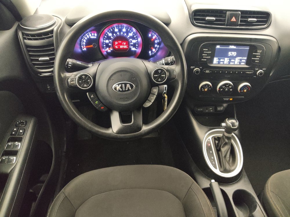 Used 2018 Kia Soul FWD image 22