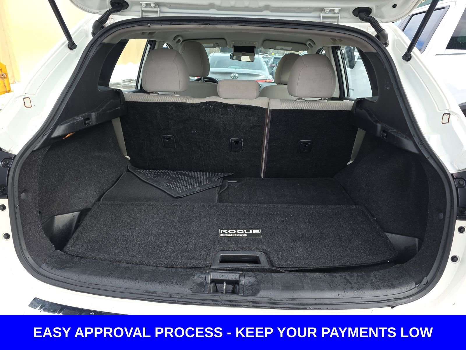 Used 2018 Nissan Rogue Sport SV image 10