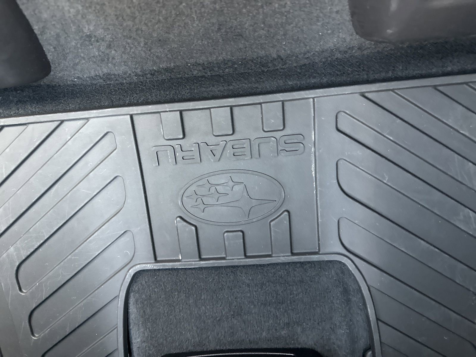 Used 2025 Subaru Ascent Bronze Edition image 21