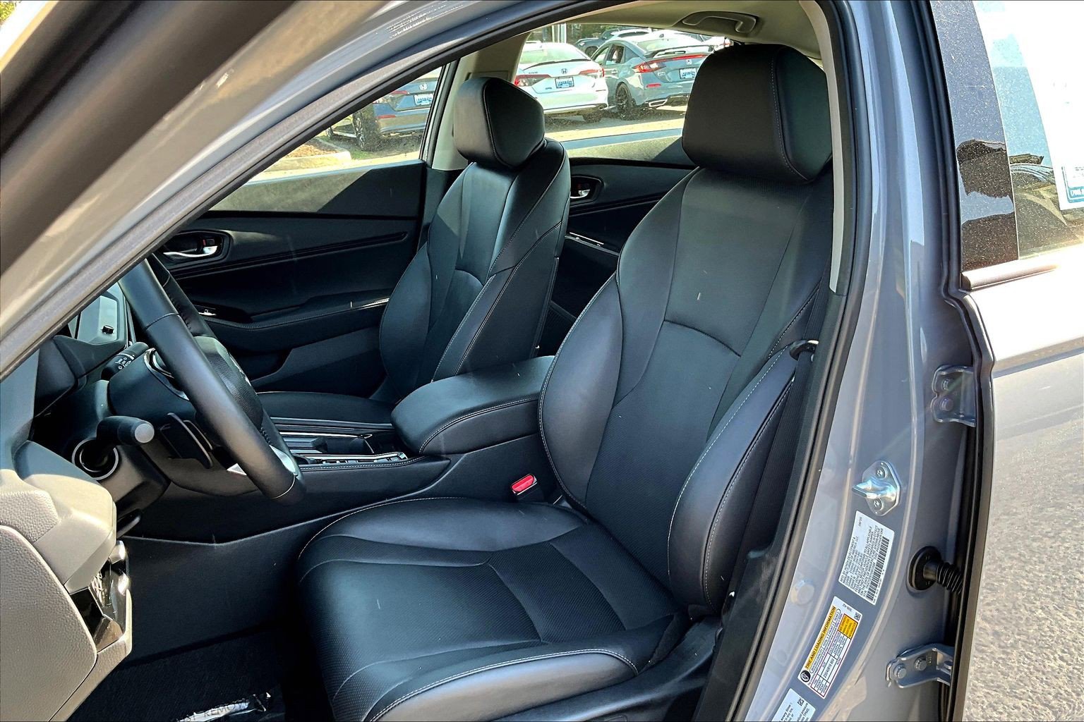 Certified 2025 Honda Accord Touring image 27