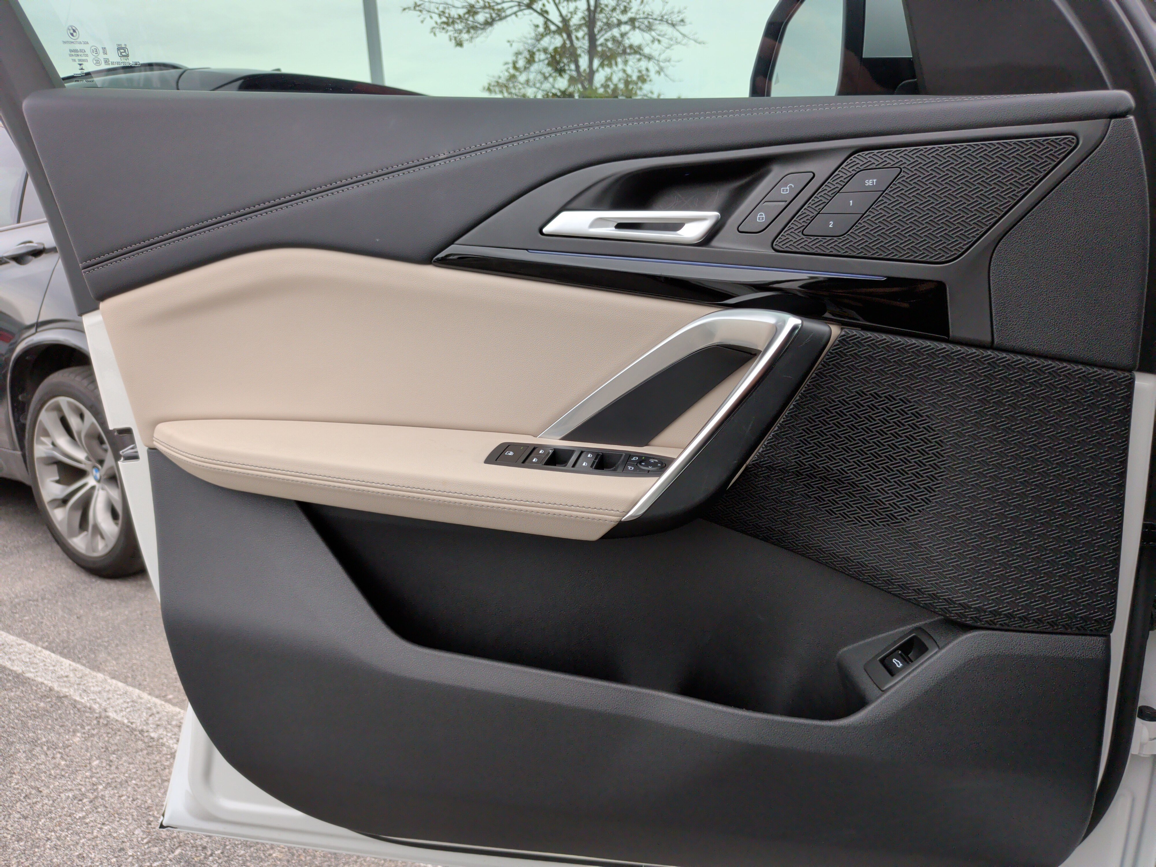 Certified 2023 BMW X1 xDrive28i w/ Convenience Package image 27