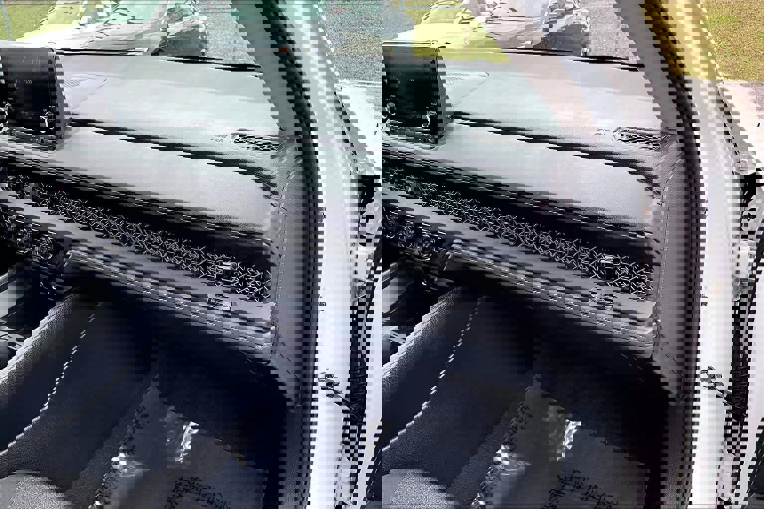 Used 2023 Honda Accord LX image 17