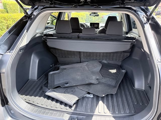 Used 2023 Toyota RAV4 LE AWD/4WD image 27