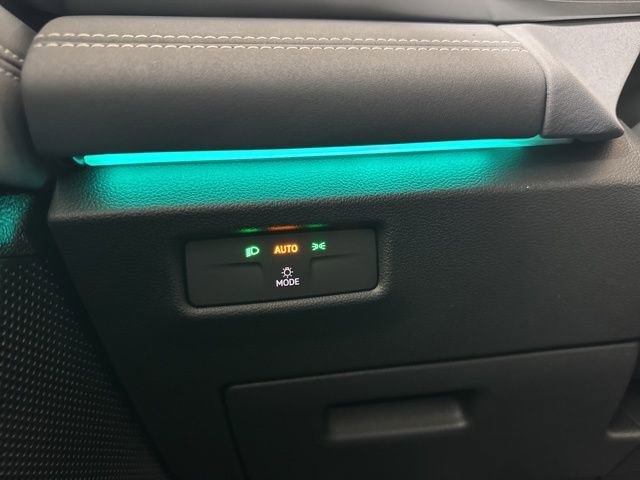 New 2026 Volkswagen Tiguan SE image 19